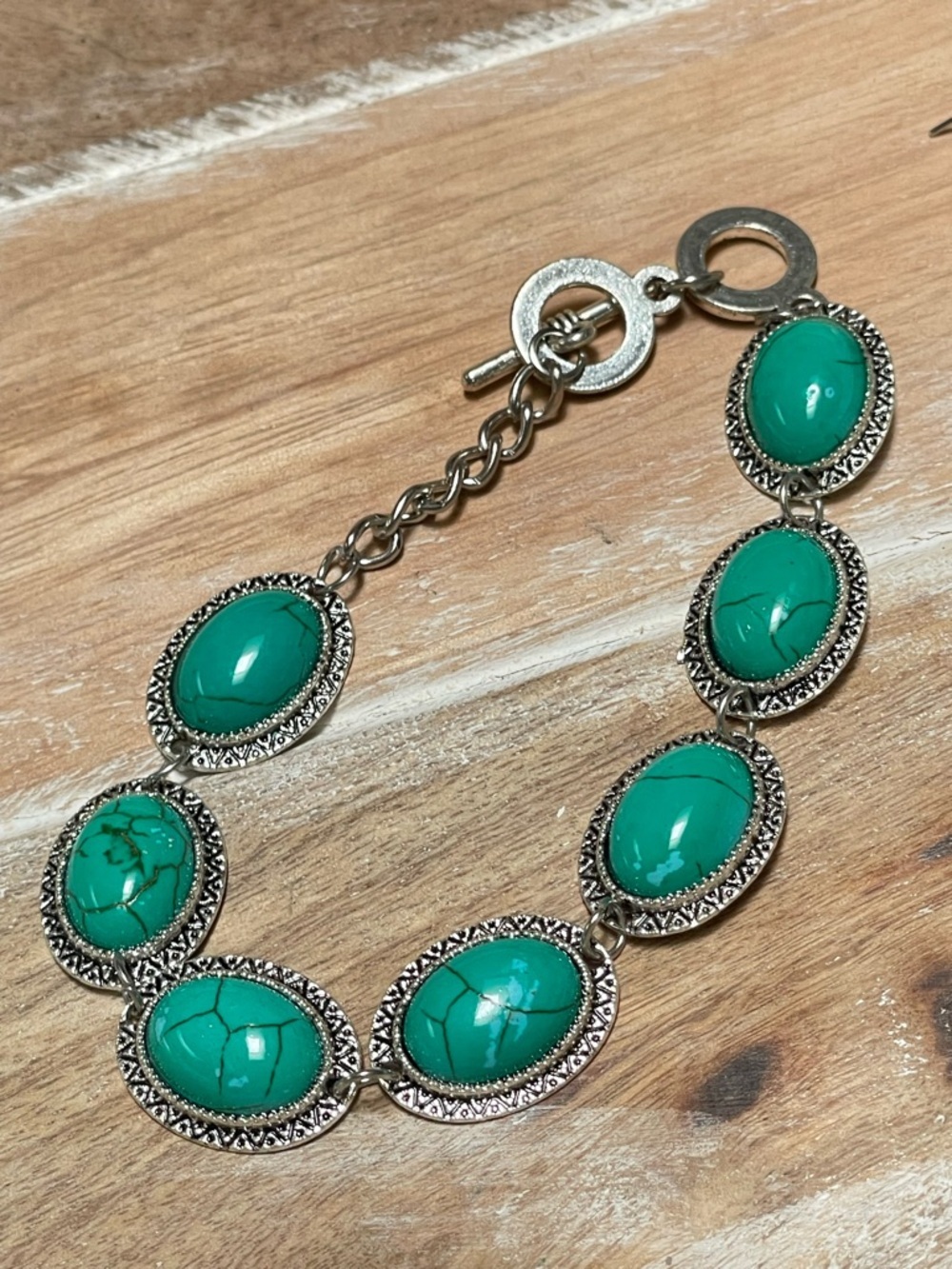 Turquoise Oval Stone Necklace & Earring Set - Silver Tone Women’s Jewelry - Picture 4 of 5